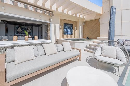 LAS OLAS (94) 1200x800