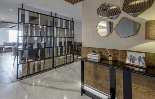 LAURELES 602 (12)-min