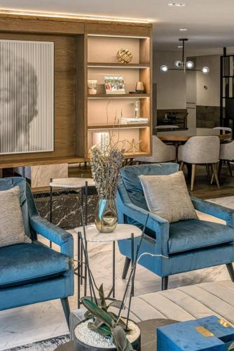 LAURELES 602 (56)-min